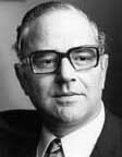 foto Mr. A.P.J.M.M. (Fons) van der Stee foto Mr. A.P.J.M.M. (Fons) van der Stee