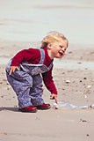 Kind op het strand