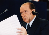 Déclaration de M. Berlusconi sur les résultats du Conseil européen et de la CIG