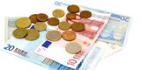 Eurobiljetten met euromunten