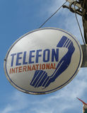 bord met 'telefon international'