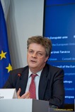 Jonathan Hill