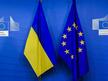Oekraine en Europese Unie vlaggen
