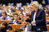 Marine Le Pen spreekt tijdens EP-vergadering