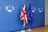 Britse en Europese vlag