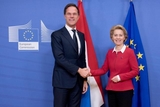 Mark Rutte en Ursula von der Leyen