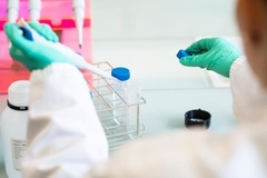 Medisch laboratorium FOTO: »u0192¢u2019»u2020u20ac"»u0192u20ac u201aýa¢u2019»u201a»u0192u201aà6b»u0192u20ac³ »u0192¢u2019»u2020u20ac"»u0192u20acab»u2026 »u0192¢u2019u201aà6u20aca»u201a European Union, 2020