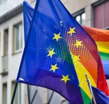 Combinatie van de Europese Vlag en de LGBTQ vlag