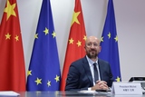 Charles Michel tijdens videoconferentie EU-China