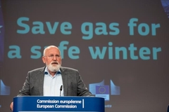 Frans Timmermans at the podium