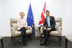 Rishi Sunak, on the right, and Ursula von der Leyen